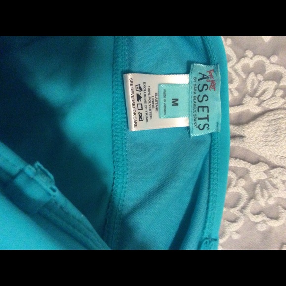 Spans Show your Assets by Sara Blakey Turquoise - Picture 2 of 4